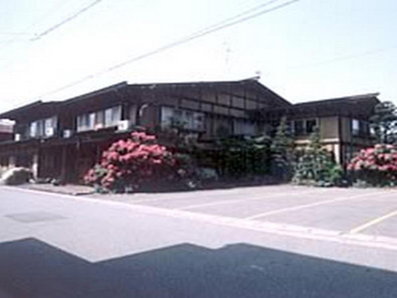 冢本寿酒店 高山 外观 照片